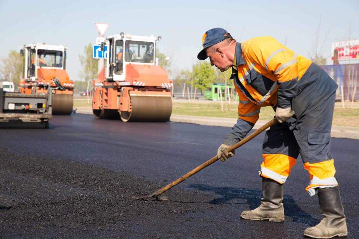 Revêtements durables pour vos travaux de voirie et d'aménagement extérieur.